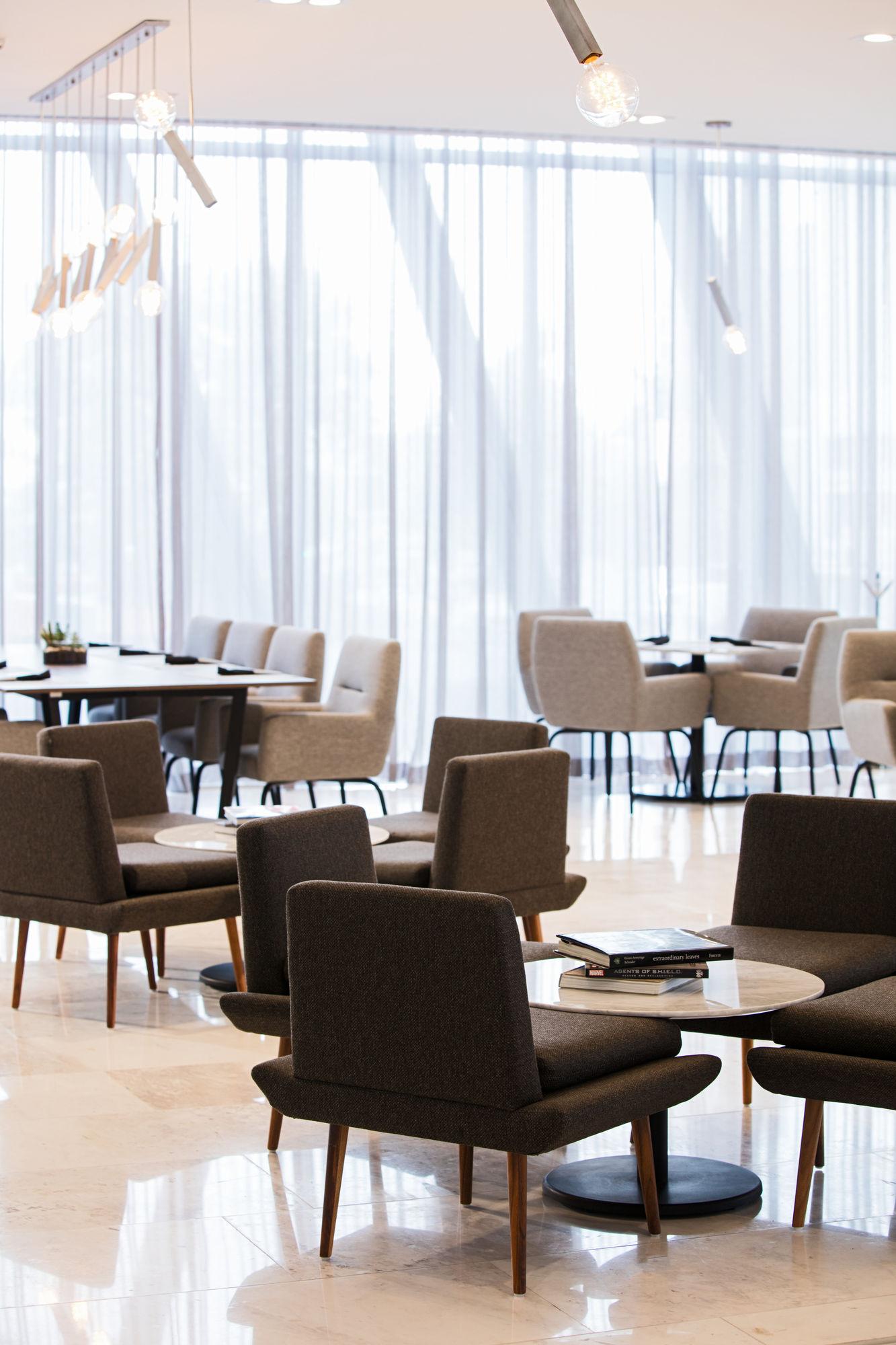 Ac Hotel By Marriott Guadalajara Mexico Ngoại thất bức ảnh