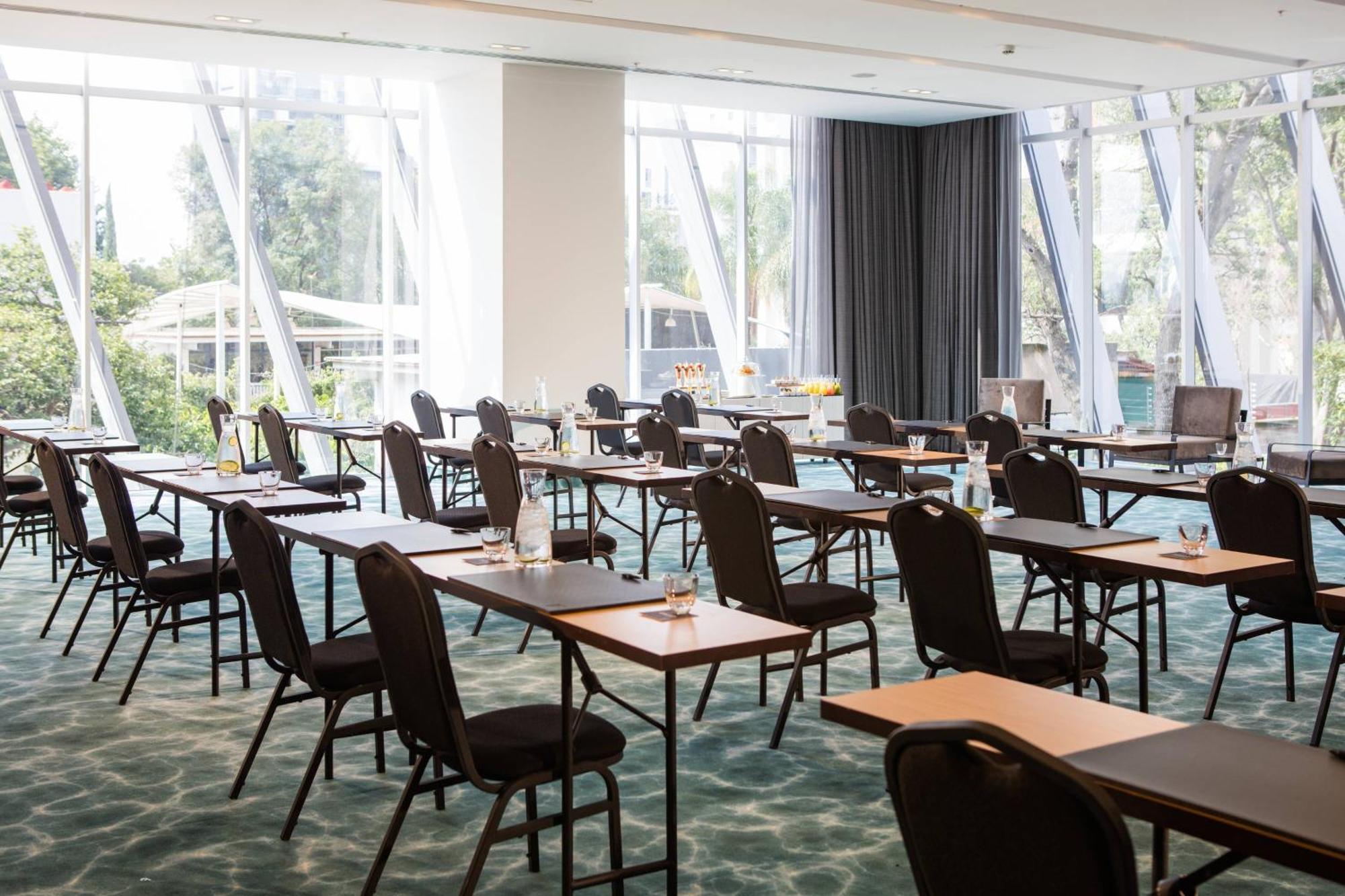 Ac Hotel By Marriott Guadalajara Mexico Ngoại thất bức ảnh